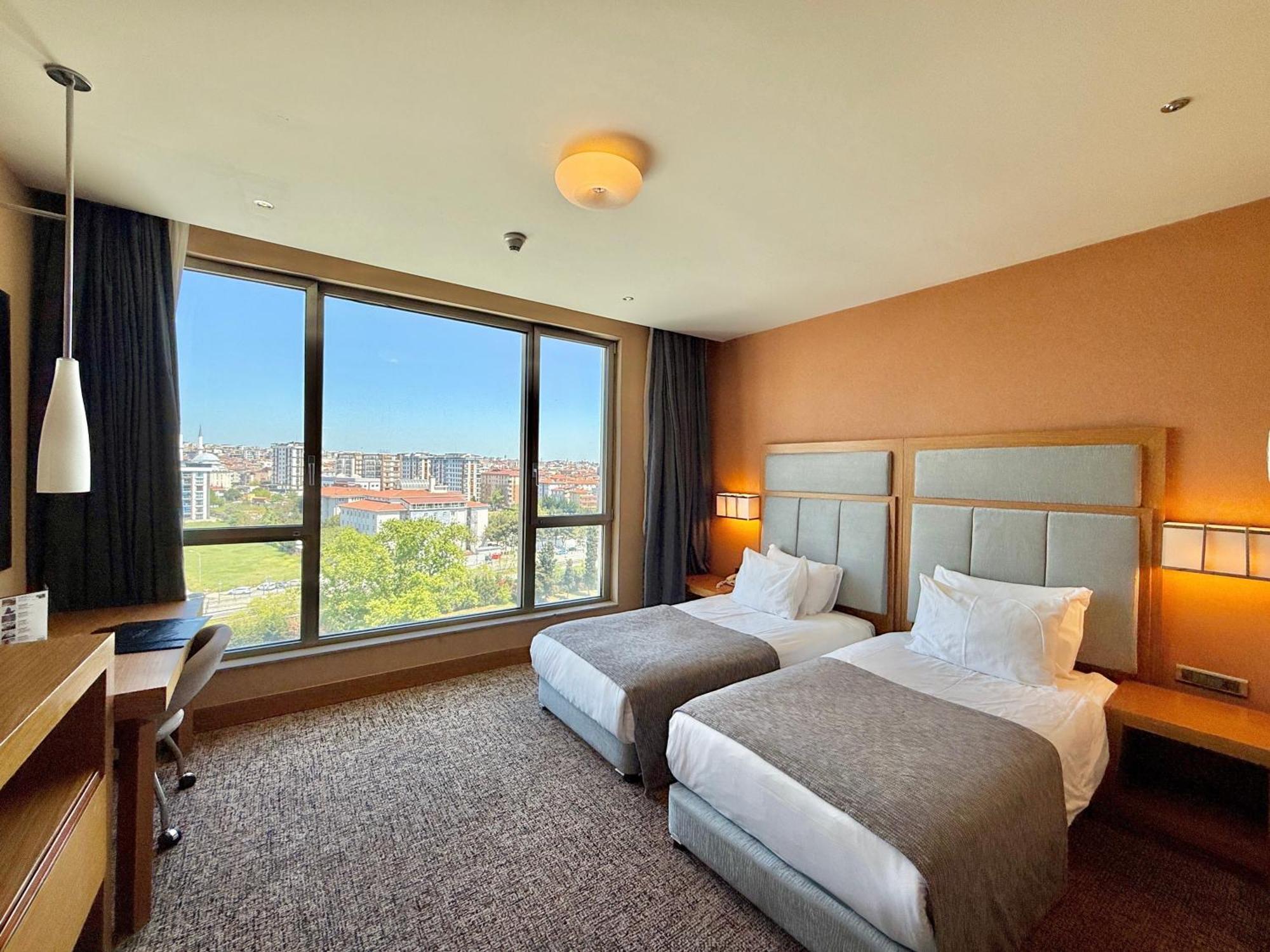 The Park Pendik Hotel