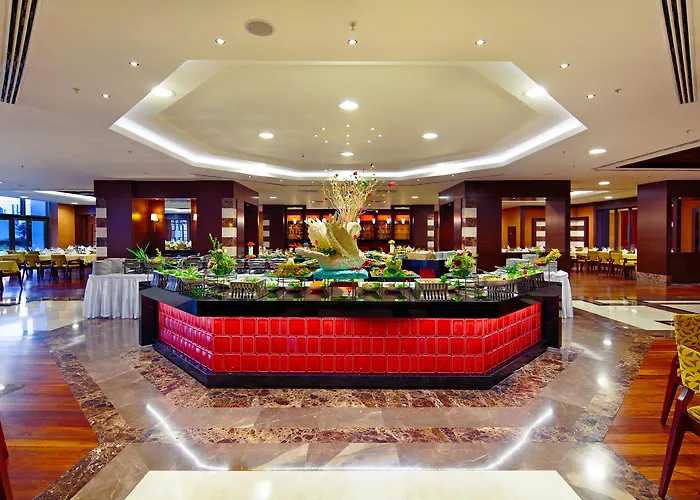 The Green Park Pendik